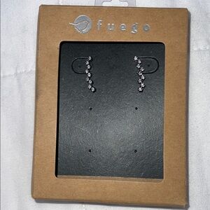 Fuego CZ zig zag Silver Sparkle dangle Earrings NWT‎